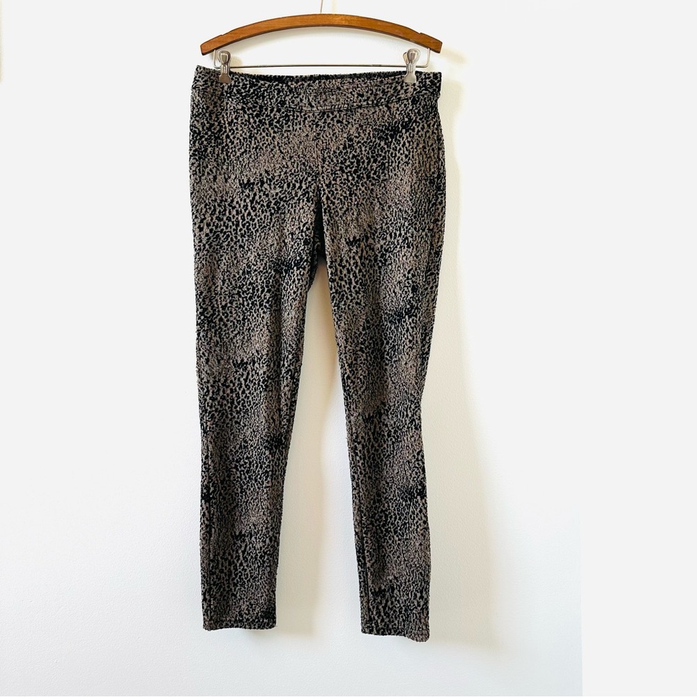 Free People leopard print leggings size medium